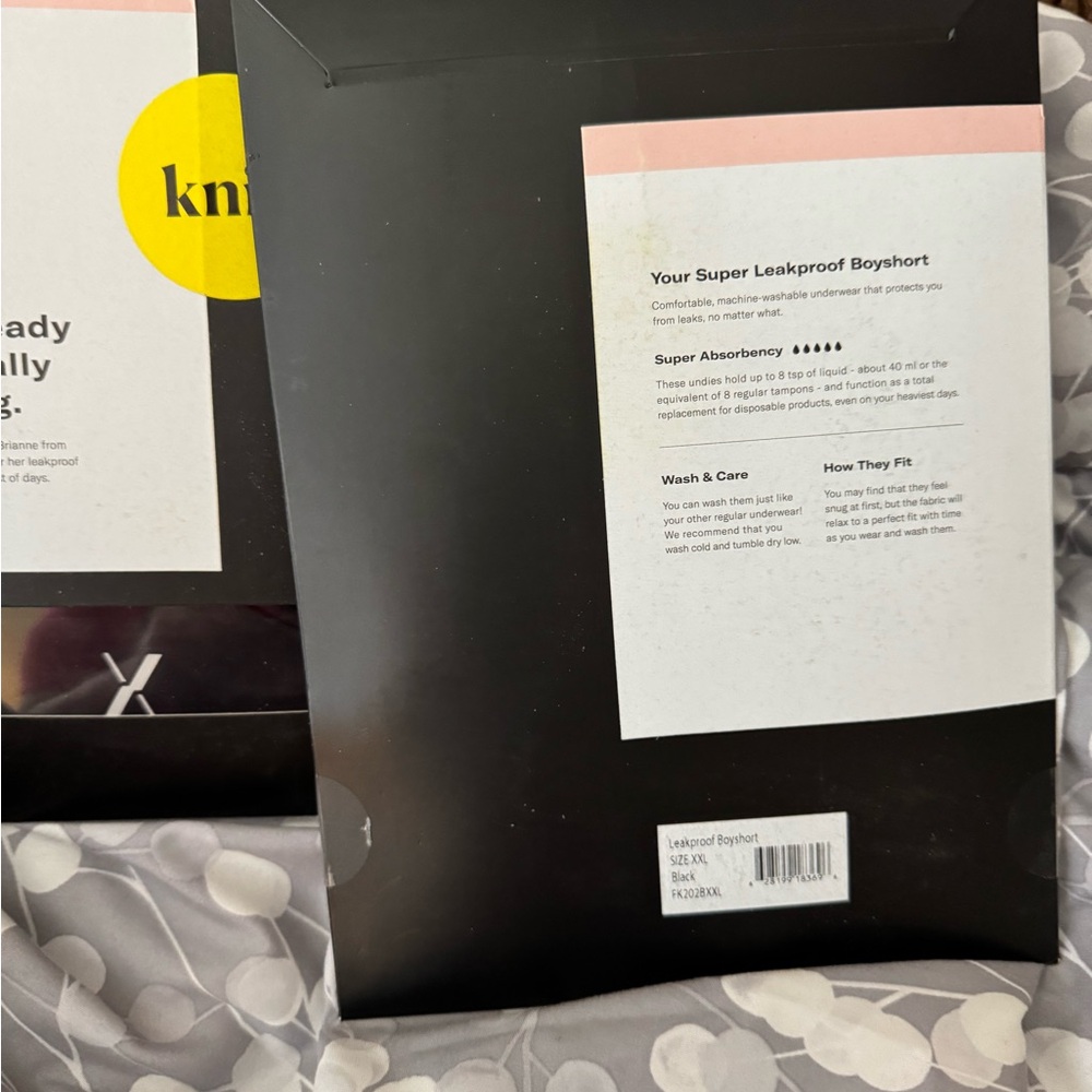 Knix Boyshorts NW in packaging